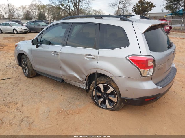 2017 SUBARU FORESTER JF2SJAJC7HH452336 Photo 2