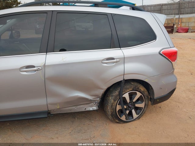 2017 SUBARU FORESTER JF2SJAJC7HH452336 Photo 5