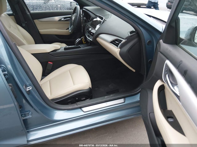 2024 Cadillac Ct5 Luxury მანქანა იყიდება აუქციონზე, vin: 1G6DM5RK6R0111952, აუქციონის ნომერი: 44570736