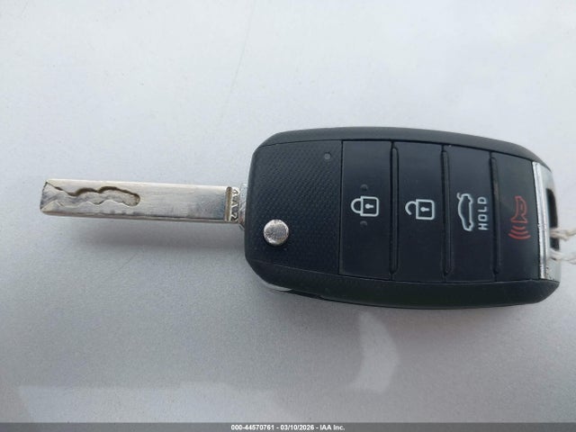 44570761 :رقم المزاد ، 5XXGT4L39KG312757 vin ، 2019 Kia Optima Lx مزاد بيع