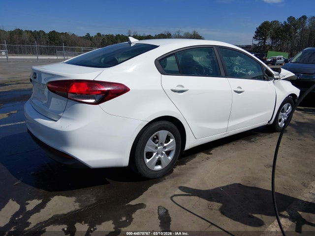 Aukcja sprzedaży 2017 Kia Forte Lx, vin: 3KPFK4A70HE029198, numer aukcji: 44570767
