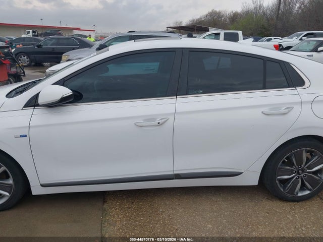 KMHC05LC3JU065639 Hyundai Ioniq Hybrid Limited