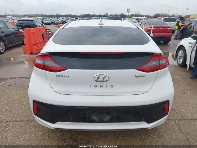 KMHC05LC3JU065639 Hyundai Ioniq Hybrid Limited