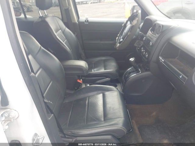 44570779 :رقم المزاد ، 1C4NJRFB9HD179126 vin ، 2017 Jeep Patriot High Altitude 4x4 مزاد بيع