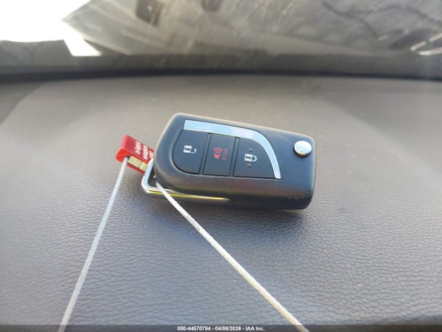 2020 TOYOTA RAV4 2T3H1RFV3LW061477 Photo 10