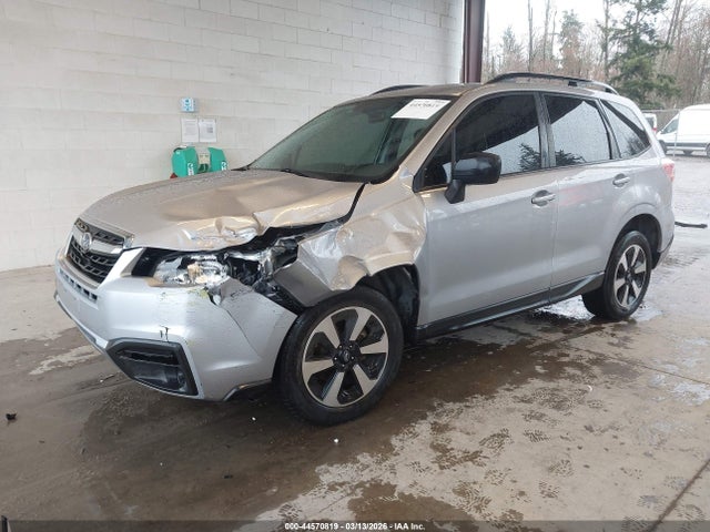 2018 SUBARU FORESTER JF2SJABC5JH608166 Photo 1