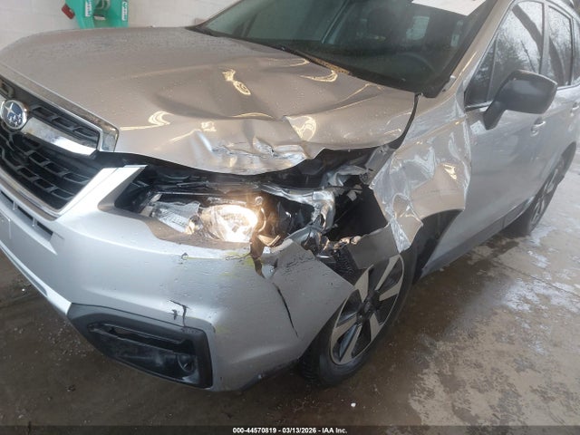 2018 SUBARU FORESTER JF2SJABC5JH608166 Photo 5