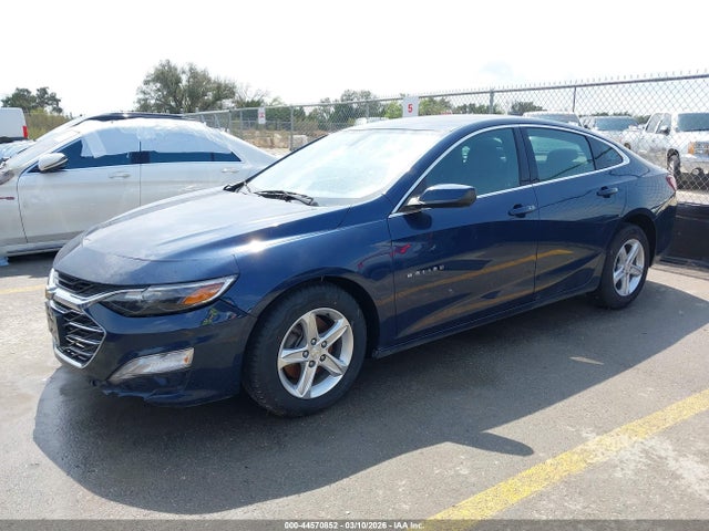 1G1ZD5ST3NF151282 Chevrolet Malibu Fwd Lt