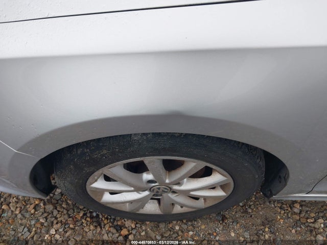 Продажа на аукционе авто 2015 Volkswagen Jetta 1.8t Se, vin: 3VWD17AJ9FM258289, номер лота: 44570853
