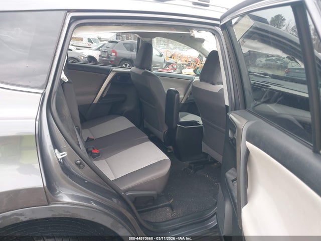 2T3BFREV3EW224396 Toyota RAV4 LE