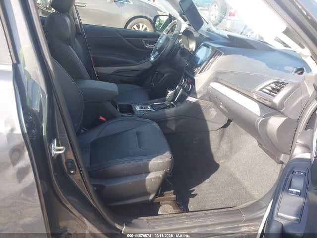 Продаж на аукціоні авто 2022 Subaru Forester Limited, vin: JF2SKAPC8NH409530, номер лоту: 44570874
