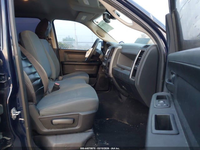 2017 RAM 2500 3C6UR5CL4HG553968 Photo 4