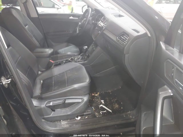 2021 VOLKSWAGEN TIGUAN 3VV2B7AX3MM085346 Photo 4