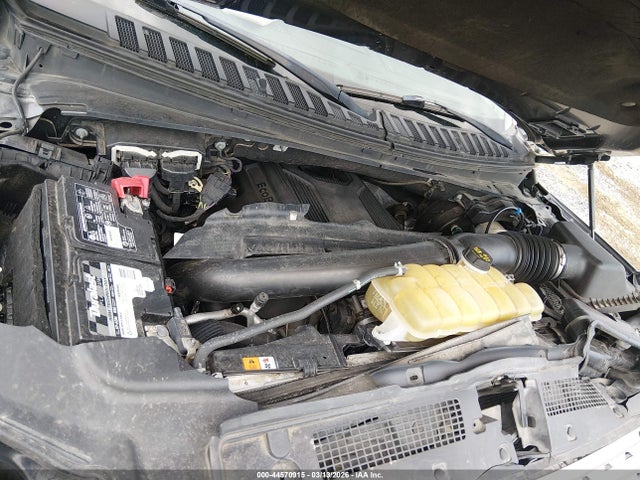 44570915 :رقم المزاد ، 1FMJU1MT3KEA81113 vin ، 2019 Ford Expedition Platinum مزاد بيع