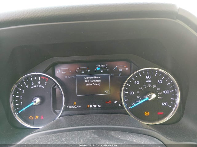 44570915 :رقم المزاد ، 1FMJU1MT3KEA81113 vin ، 2019 Ford Expedition Platinum مزاد بيع