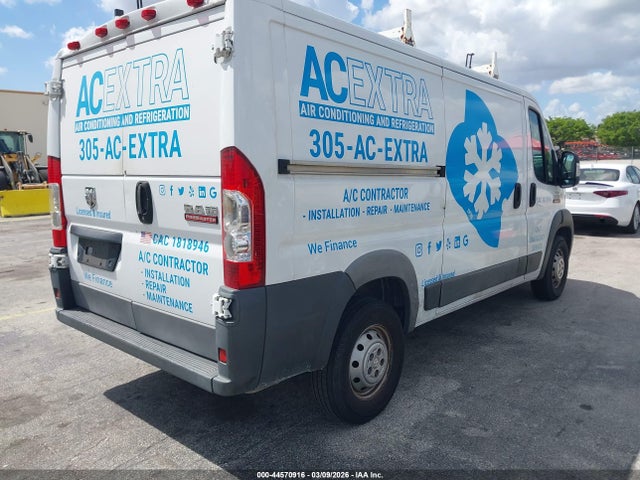 44570916 :رقم المزاد ، 3C6TRVAGXHE545984 vin ، 2017 Ram Promaster 1500 Low Roof 136 Wb مزاد بيع