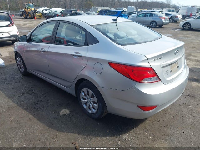 Aukcja sprzedaży 2015 Hyundai Accent Gls, vin: KMHCT4AE3FU821189, numer aukcji: 44570918