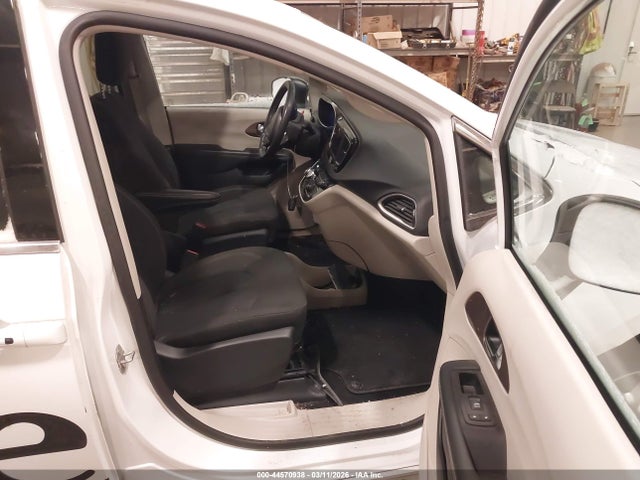 Продажа на аукционе авто 2024 Chrysler Voyager Lx, vin: 2C4RC1CG6RR194033, номер лота: 44570938