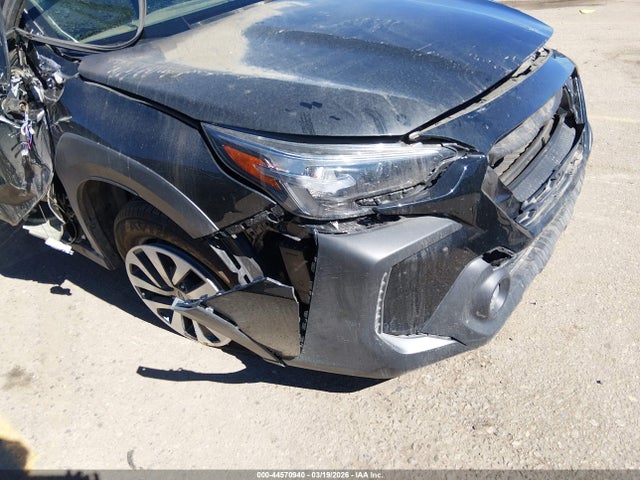 44570940 :رقم المزاد ، 4S4BTAFC7R3233629 vin ، 2024 Subaru Outback Premium مزاد بيع