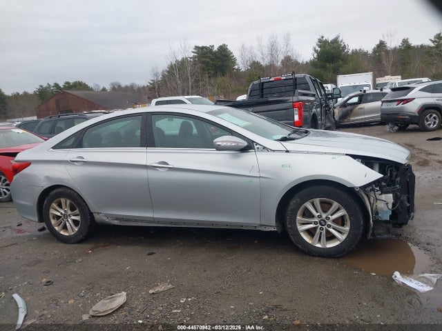 Hyundai SONATA GLS 2014 5NPEB4AC0EH844811 Image 13