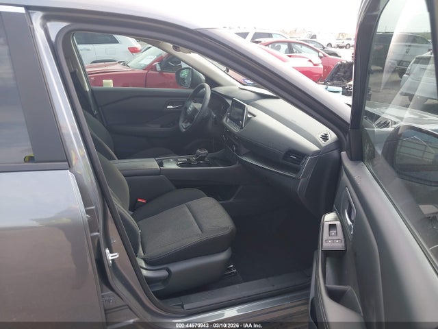 2025 Nissan Rogue Sv Fwd მანქანა იყიდება აუქციონზე, vin: 5N1BT3BA9SC868681, აუქციონის ნომერი: 44570943