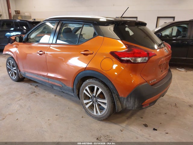 44570949 :رقم المزاد ، 3N1CP5CUXKL561061 vin ، 2019 Nissan Kicks Sv مزاد بيع