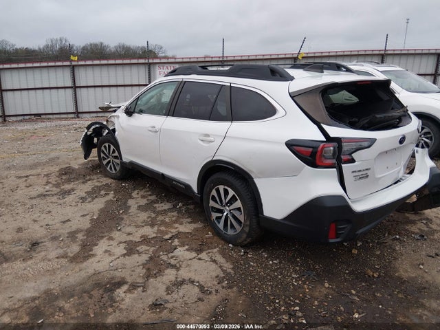 44570993 :رقم المزاد ، 4S4BTADC8M3116122 vin ، 2021 Subaru Outback Premium مزاد بيع