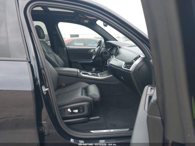 2022 BMW X5 5UXCR4C04N9K13959 Photo 4
