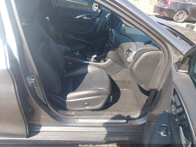 2017 INFINITI QX30 SJKCH5CP1HA028551 Photo 4