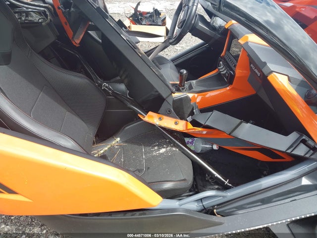 Polaris Slingshot R 2023 57XAARGB4P8158437 Image 5
