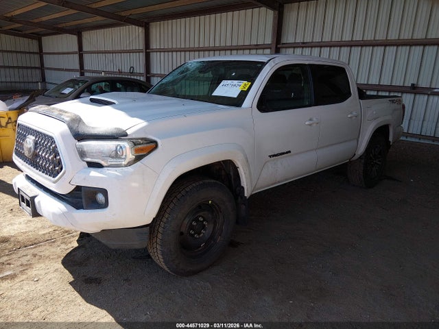 3TMCZ5AN7KM266495 Toyota Tacoma Trd Sport
