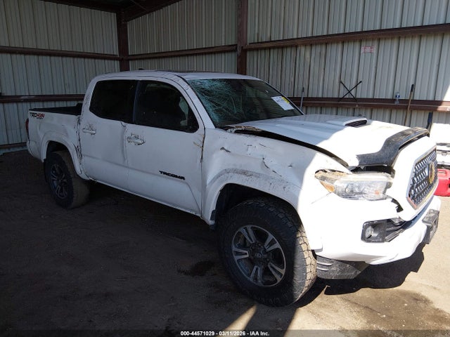 3TMCZ5AN7KM266495 Toyota Tacoma Trd Sport