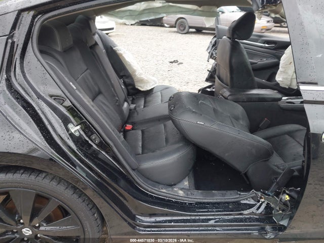 1N4BL4FV3KC198946 Nissan Altima 2.5 Platinum