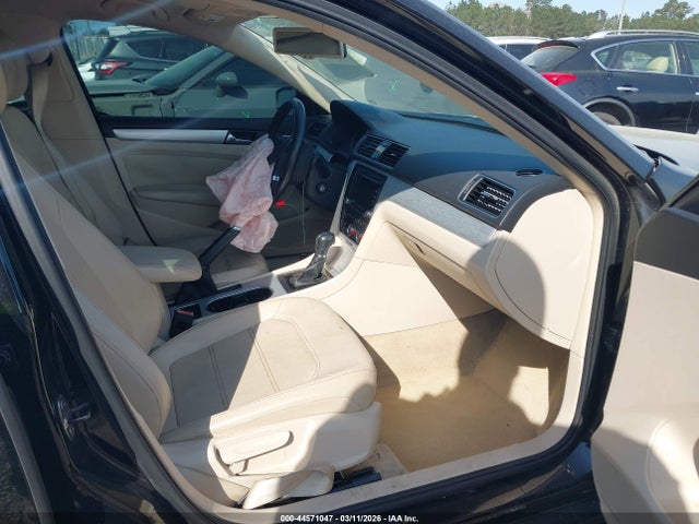 Aukcja sprzedaży 2013 Volkswagen Passat 2.5l Se, vin: 1VWBP7A31DC042104, numer aukcji: 44571047