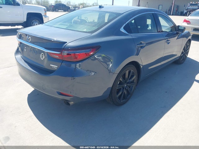 JM1GL1WY1M1618131 Mazda Mazda6 Carbon Edition