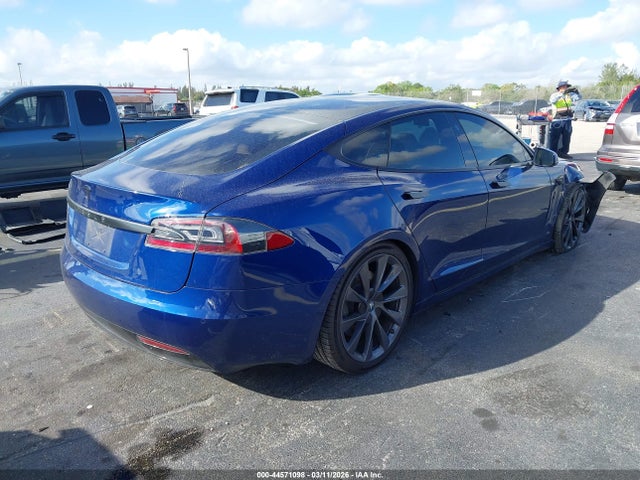 2019 TESLA MODEL S 5YJSA1E24KF336048 Photo 3