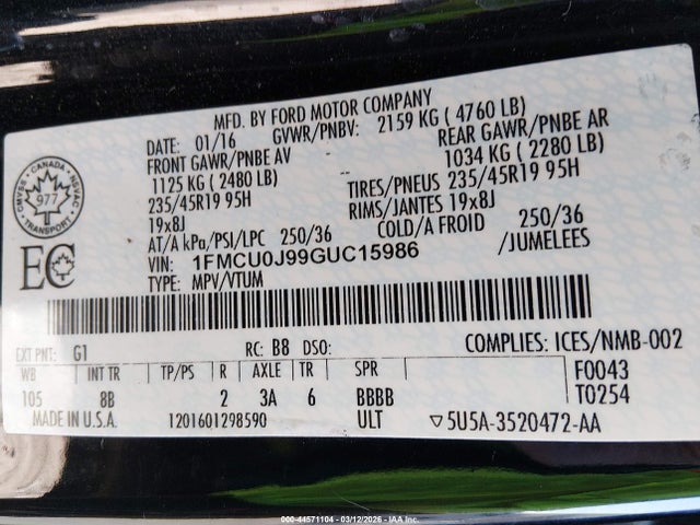44571104 :رقم المزاد ، 1FMCU0J99GUC15986 vin ، 2016 Ford Escape Titanium مزاد بيع