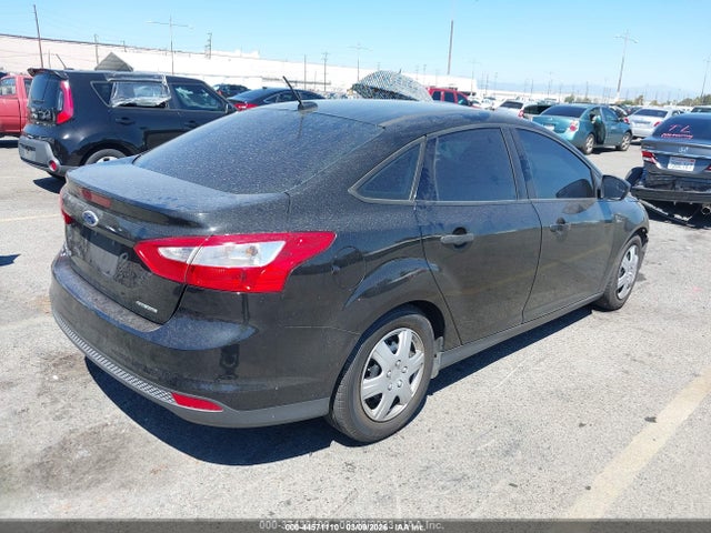 1FADP3E26EL220327 Ford FOCUS S
