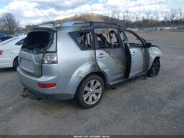 2008 MITSUBISHI OUTLANDER JA4LT31W68Z015421 Photo 3