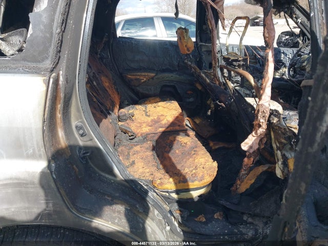 2008 MITSUBISHI OUTLANDER JA4LT31W68Z015421 Photo 7