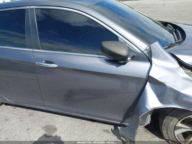 Aukcja sprzedaży 2017 Honda Accord Lx, vin: 1HGCR2F30HA166610, numer aukcji: 44571143