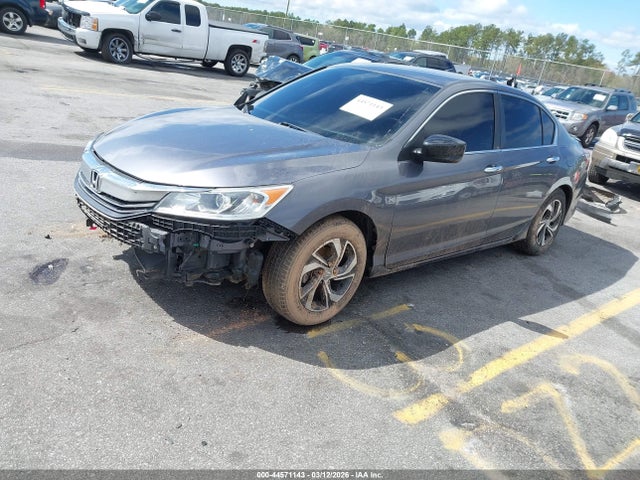 Aukcja sprzedaży 2017 Honda Accord Lx, vin: 1HGCR2F30HA166610, numer aukcji: 44571143