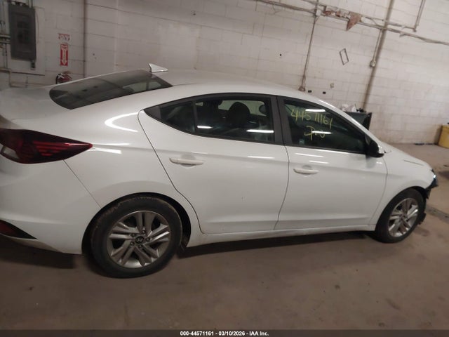 44571161 :رقم المزاد ، 5NPD84LF5KH469219 vin ، 2019 Hyundai Elantra Sel مزاد بيع