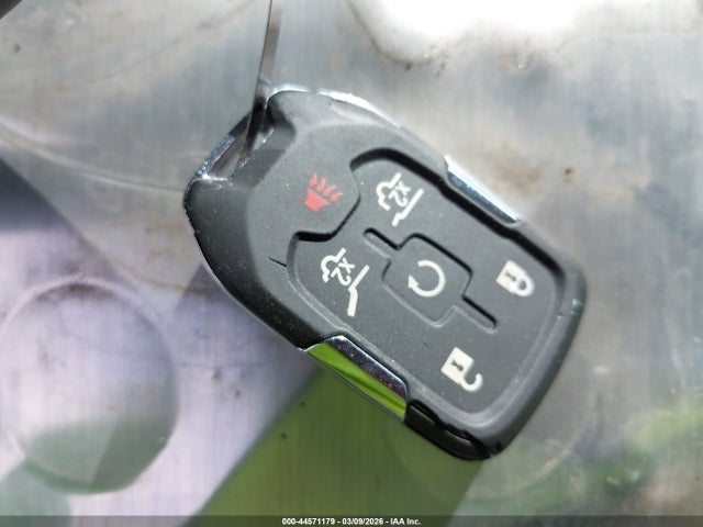 44571179 :رقم المزاد ، 1GKS2BKC0FR162211 vin ، 2015 Gmc Yukon Slt مزاد بيع
