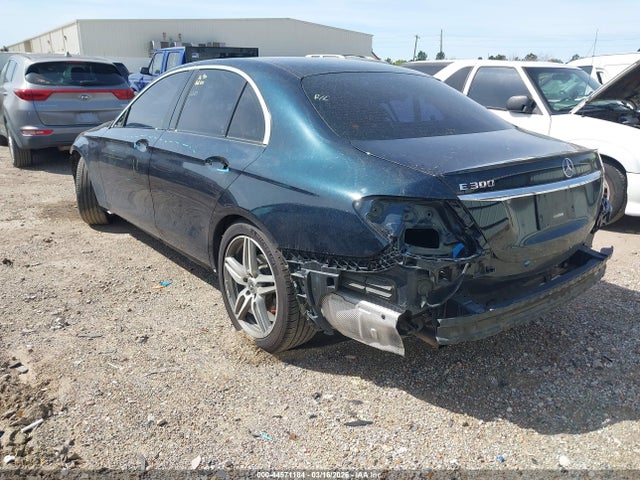 Aukcja sprzedaży 2018 Mercedes-benz E 300, vin: WDDZF4JB1JA319390, numer aukcji: 44571184