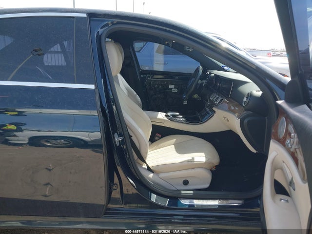 Aukcja sprzedaży 2018 Mercedes-benz E 300, vin: WDDZF4JB1JA319390, numer aukcji: 44571184