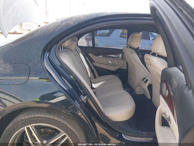 Aukcja sprzedaży 2018 Mercedes-benz E 300, vin: WDDZF4JB1JA319390, numer aukcji: 44571184