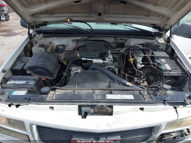 44571194 :رقم المزاد ، 1GTEC14W7WZ554089 vin ، 1998 Gmc Sierra 1500 Sl Wideside مزاد بيع