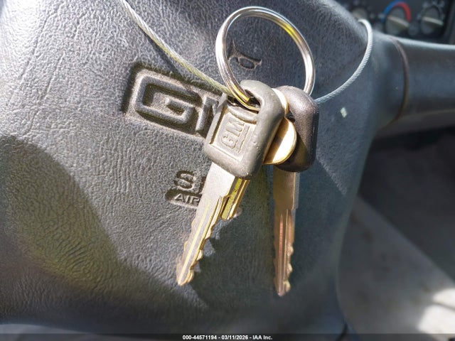 44571194 :رقم المزاد ، 1GTEC14W7WZ554089 vin ، 1998 Gmc Sierra 1500 Sl Wideside مزاد بيع