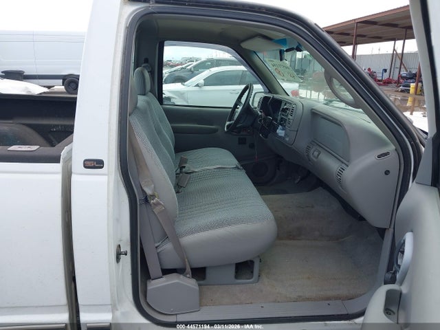 44571194 :رقم المزاد ، 1GTEC14W7WZ554089 vin ، 1998 Gmc Sierra 1500 Sl Wideside مزاد بيع